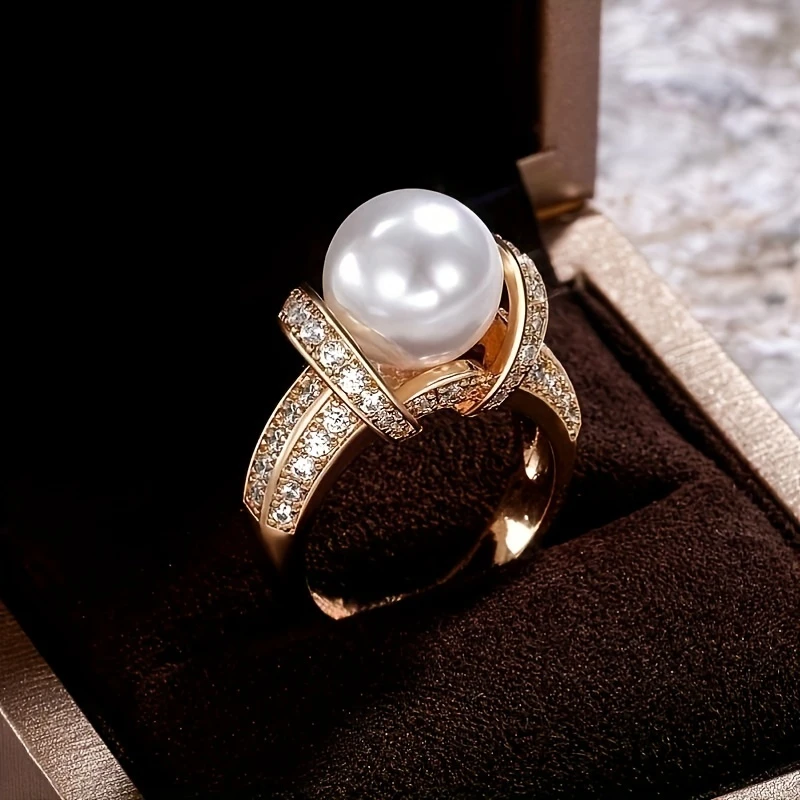 Beautiful Gold Ring with Unique Style