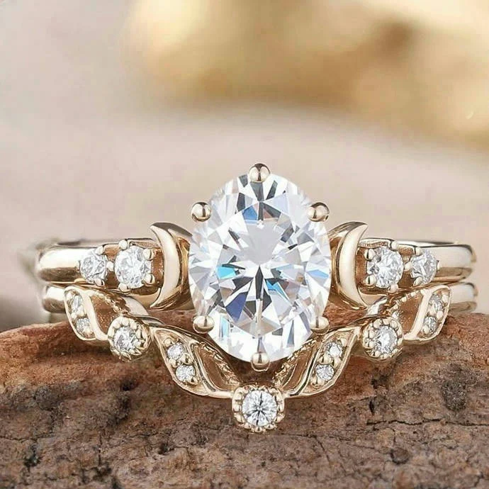 Beautiful Gold Ring with Unique Style