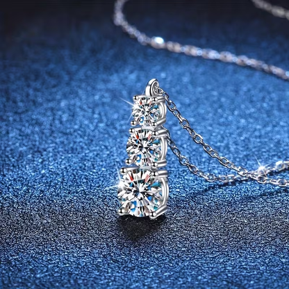 Charming Gold Necklace for Any Occasion