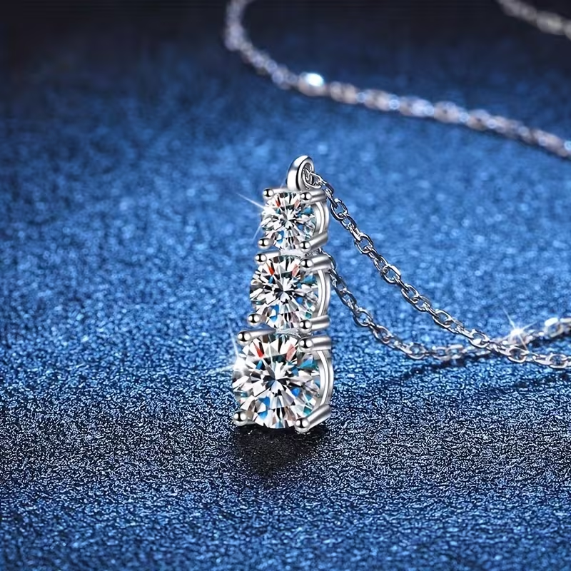 Charming Gold Necklace for Any Occasion