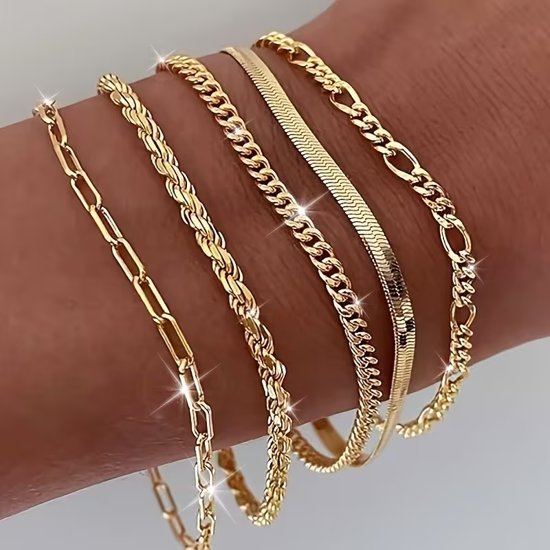 Beautiful Gold Bracelet with Unique Style