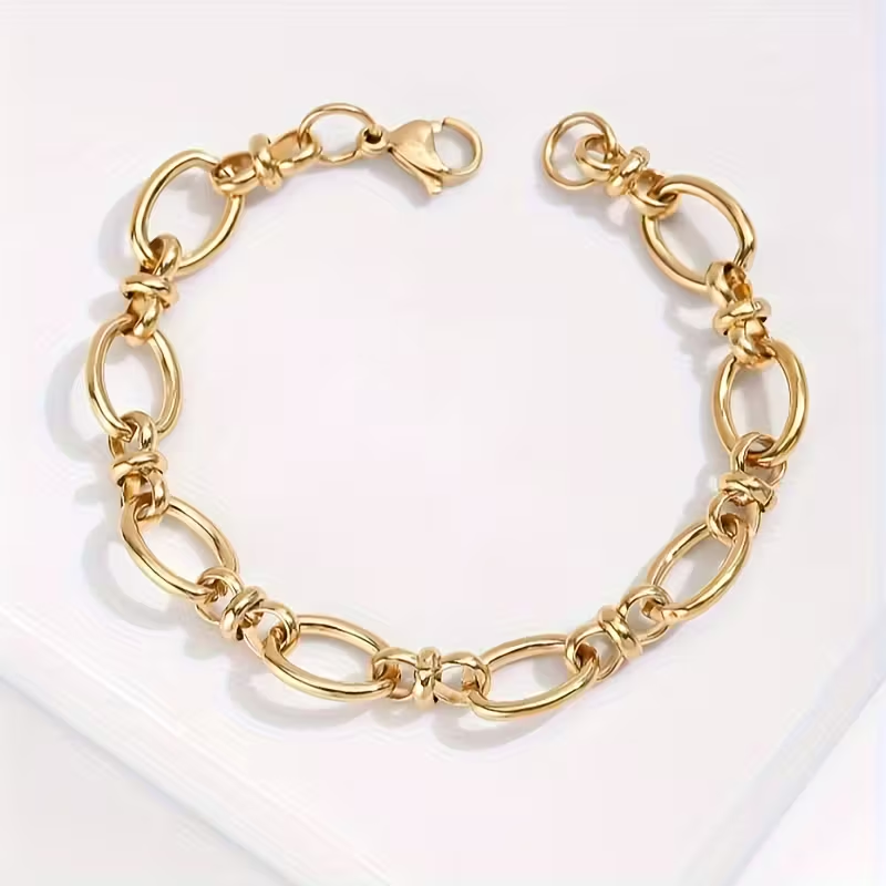 Charming Bracelet for Any Occasion