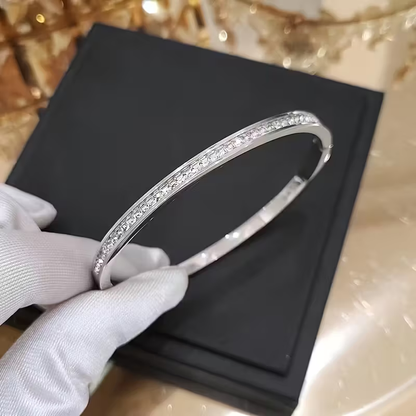 Romantic Silver Bracelet for Special Moments