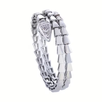 Beautiful Gold Bracelet with Unique Style