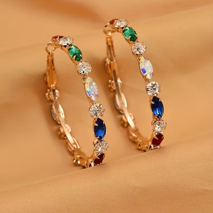 Beautiful Gold Earring with Unique Style
