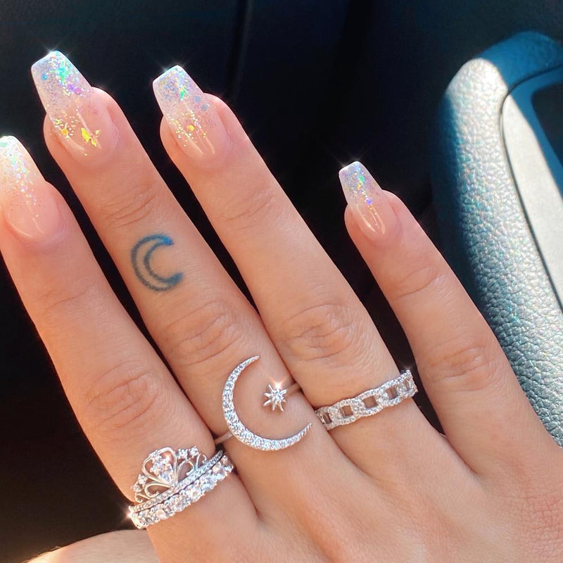 Classic Silver Ring with Timeless Appeal