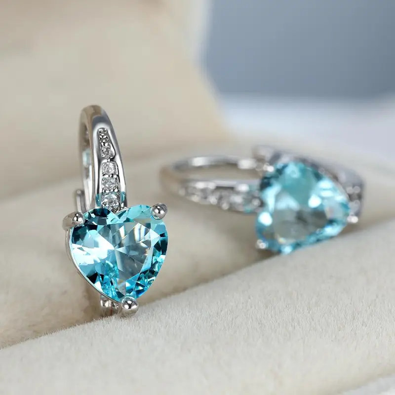 Romantic Earring for Special Moments