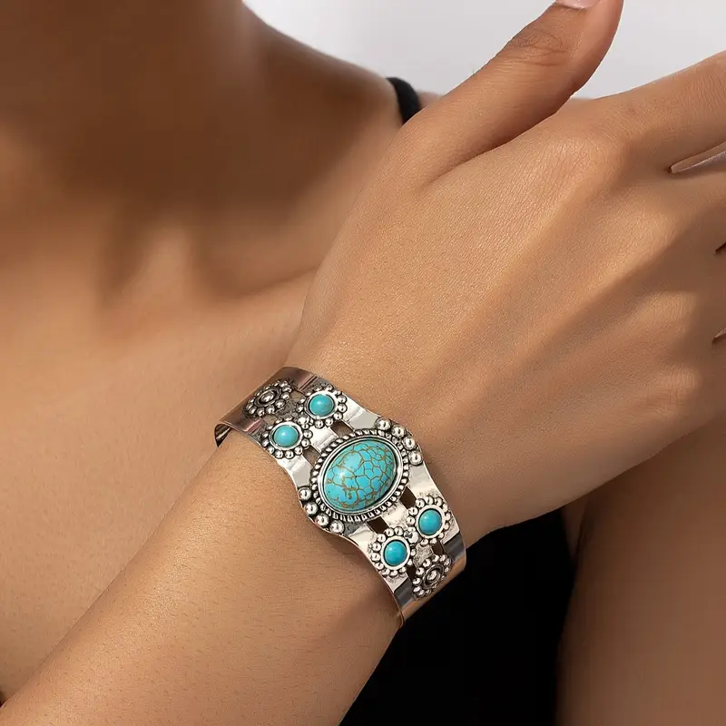 Elegant Silver Bracelet for Every Occasion