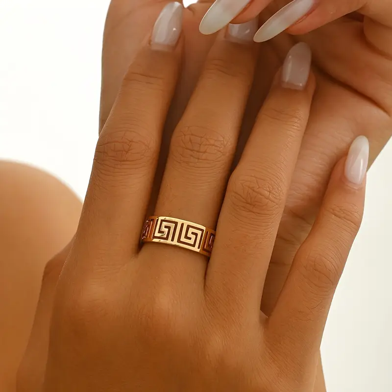Stunning Gold Ring for Daily Wear