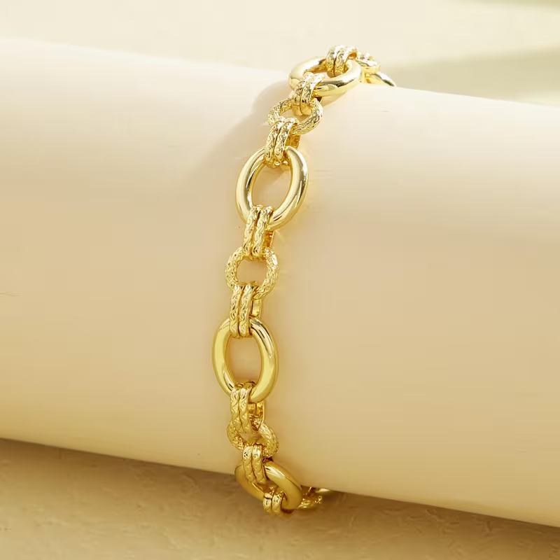 Stunning Bracelet for Daily Wear