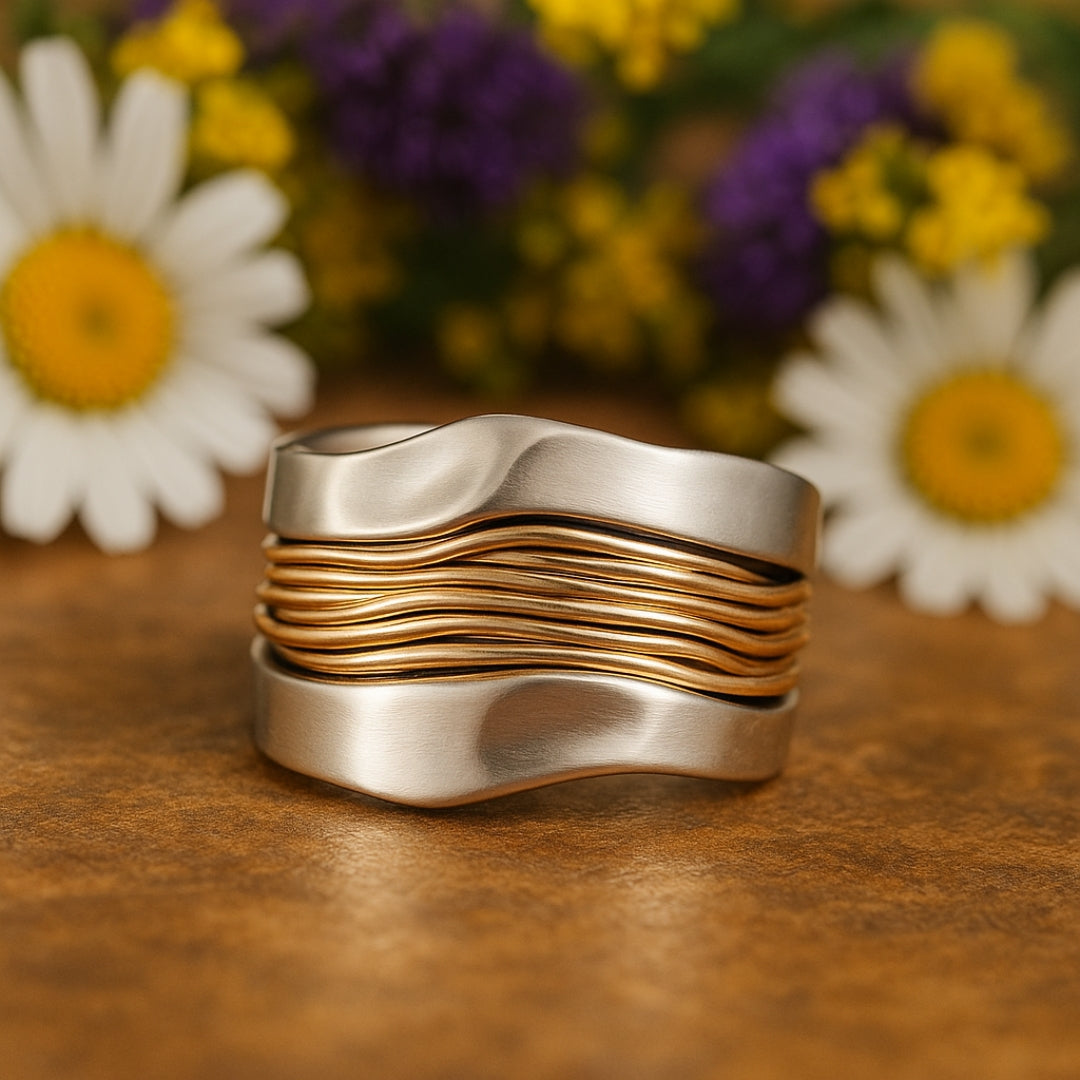 Classic Gold Ring with Timeless Appeal