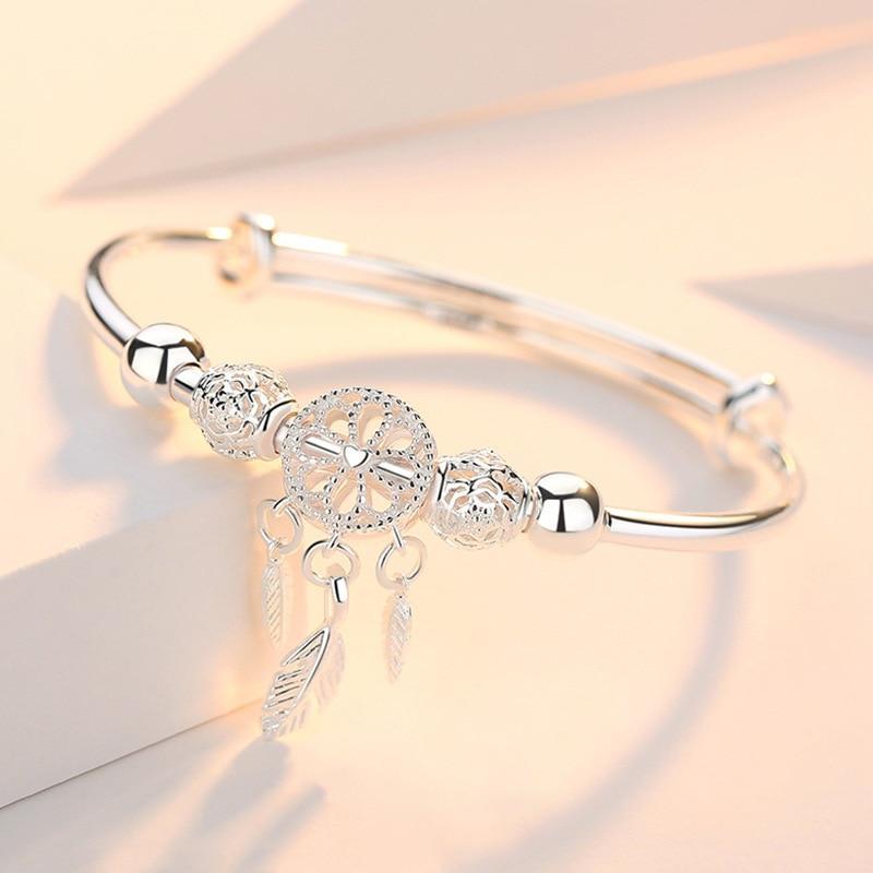Charming Silver Bracelet for Any Occasion