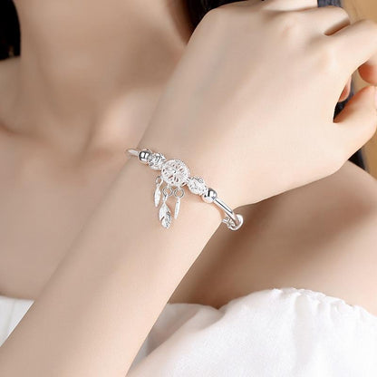 Charming Silver Bracelet for Any Occasion